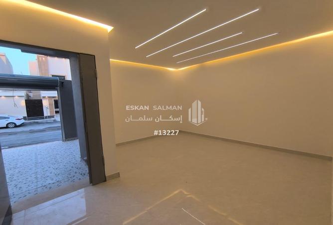 250871 - Property Image 2