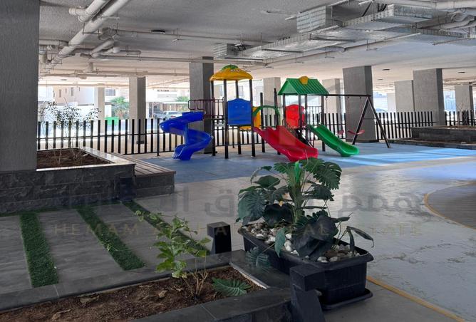 258421 - Property Image 3