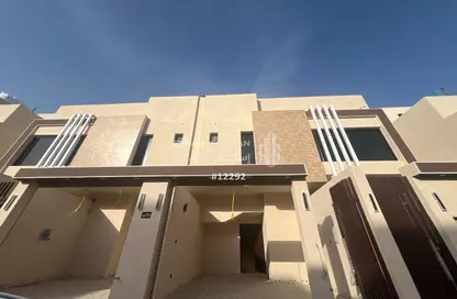 شقة - 8 غرف نوم - 4 حمامات للبيع في بدر - الرياض - الرياض