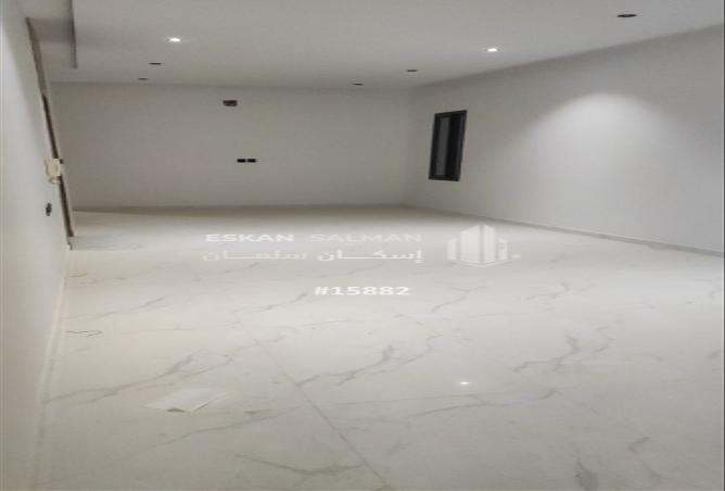 255585 - Property Image 2