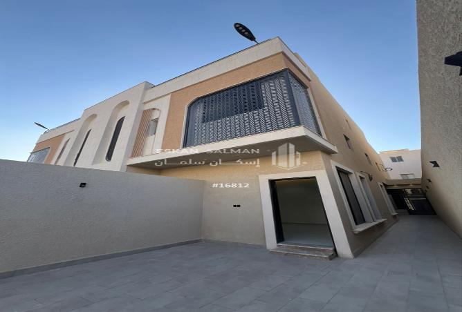 256847 - Property Image 2