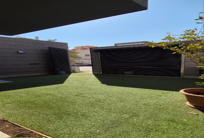 258284 - Property Image 2