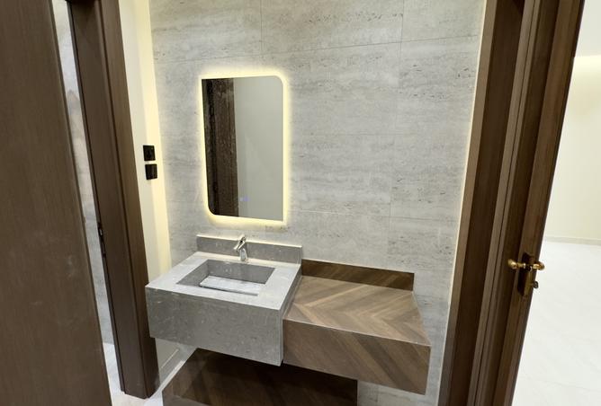 256399 - Property Image 3