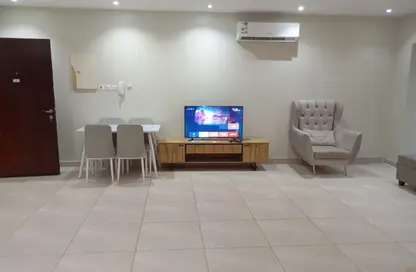 Apartment - 1 Bedroom - 2 Bathrooms for rent in Al Munisiyah - Riyadh - Ar Riyadh