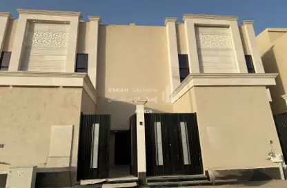 شقة - 5 غرف نوم - 3 حمامات للبيع في الجنادرية - الرياض - الرياض