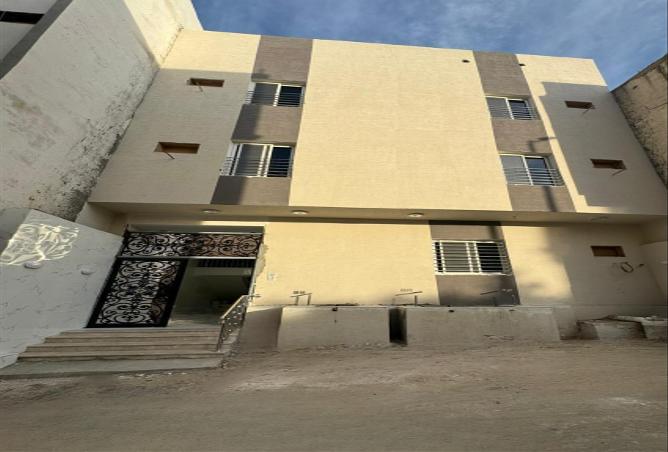 Apartment - 7 Bedrooms - 4 Bathrooms for sale in Nakhb - At Taif - Makkah Al Mukarramah