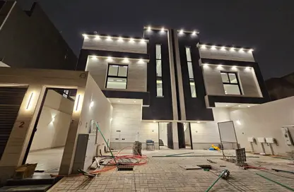 Full Floor - 3 Bedrooms - 3 Bathrooms for sale in Al Munisiyah - Riyadh - Ar Riyadh