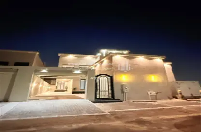 Villa - 7+ Bedrooms - 7 Bathrooms for sale in Ash Shulah - Ad Dammam - Eastern