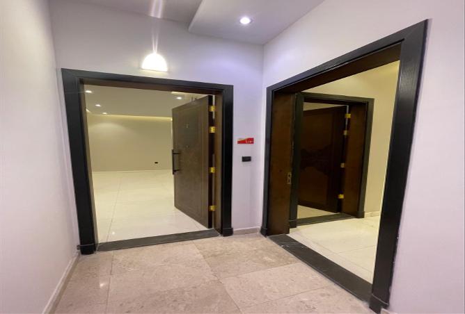 257049 - Property Image 3