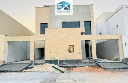 Villa - 5 Bedrooms - 5 Bathrooms for sale in Al Yarmuk - Riyadh - Ar Riyadh