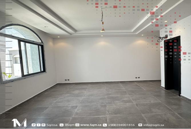 257013 - Property Image 3