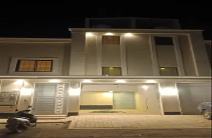 Full Floor - 4 Bedrooms - 3 Bathrooms for sale in Badr - Riyadh - Ar Riyadh