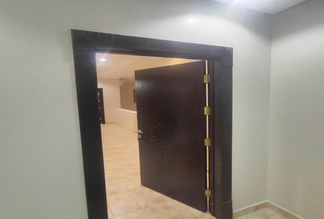 258671 - Property Image 2