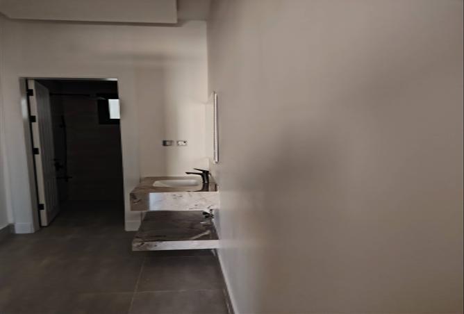 256481 - Property Image 3