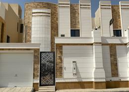 Villa - 4 bedrooms - 5 bathrooms for للبيع in Ar Rimal - East Riyadh - Ar Riyadh