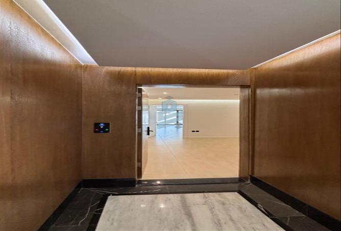 257372 - Property Image 2