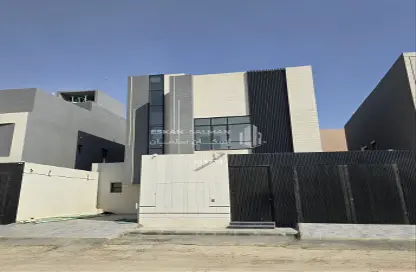 Full Floor - 4 Bedrooms - 3 Bathrooms for sale in Ar Rimal - Riyadh - Ar Riyadh