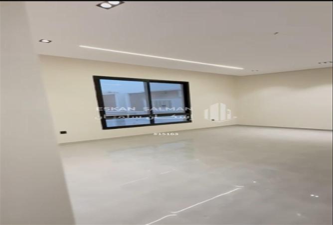 254375 - Property Image 3
