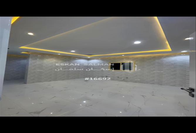 256723 - Property Image 3