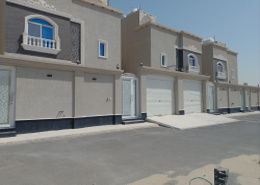 Villa - 4 bedrooms - 7 bathrooms for للبيع in Al Jubail - Eastern