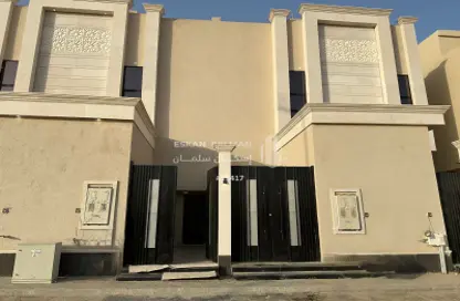 شقة - 5 غرف نوم - 3 حمامات للبيع في الجنادرية - الرياض - الرياض