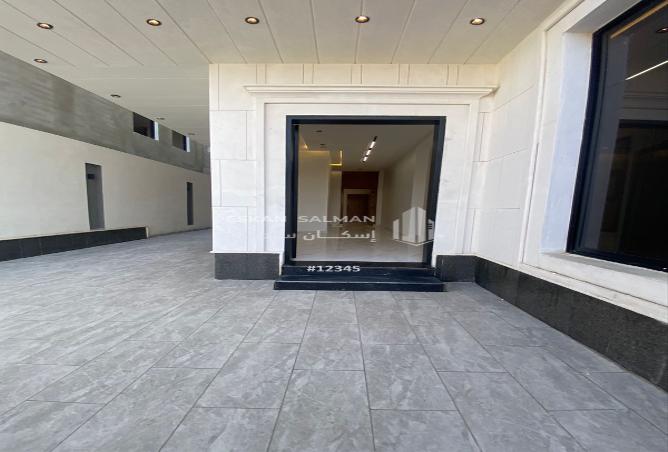 249340 - Property Image 2