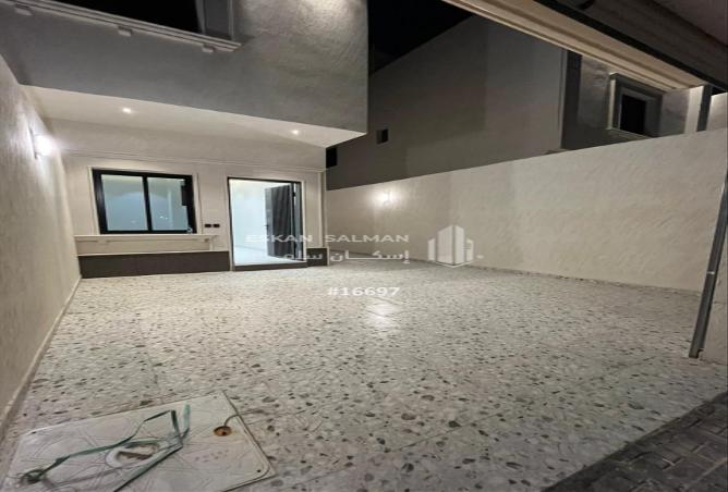 256711 - Property Image 3