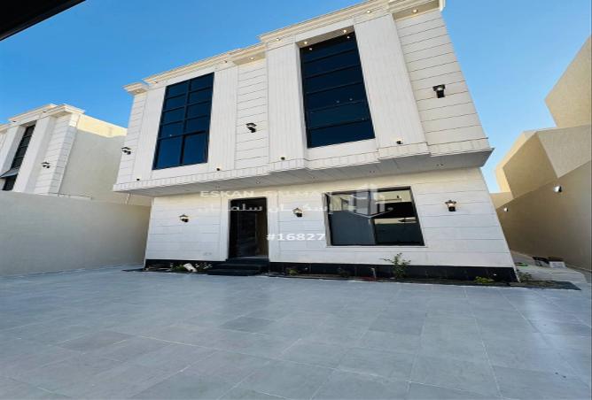 257303 - Property Image 2