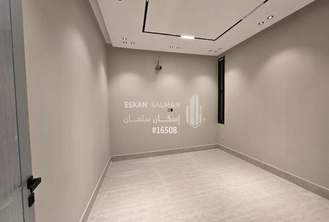 256867 - Property Image 3