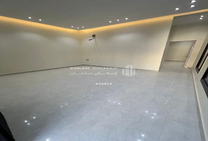 256847 - Property Image 3