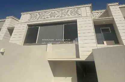 Full Floor - 5 Bedrooms - 3 Bathrooms for sale in Al Nakhil - Bariduh - Al Qassim