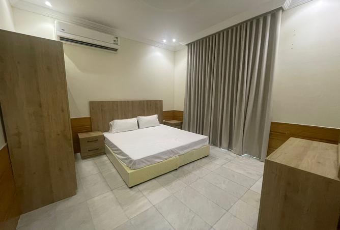 258552 - Property Image 2