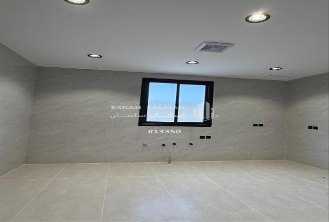 251050 - Property Main Image