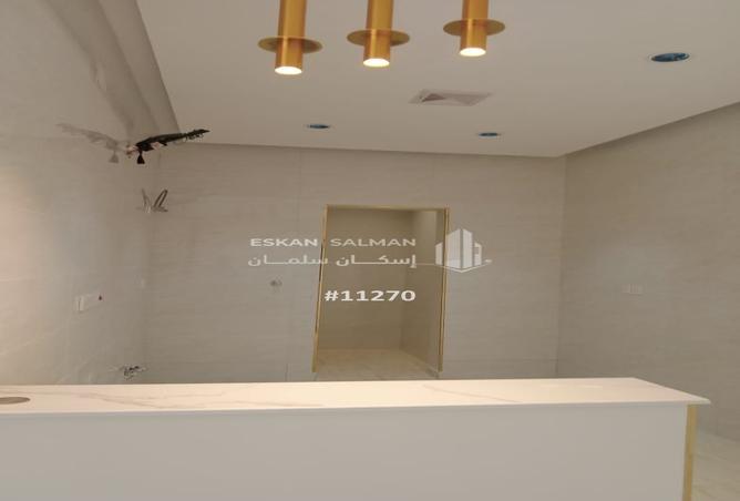 247063 - Property Image 2