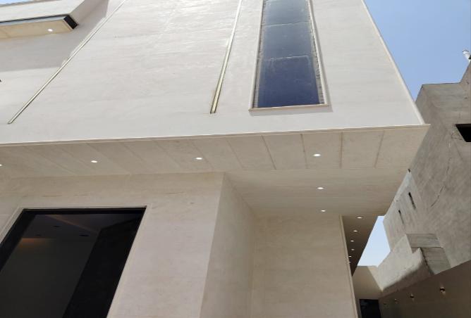 258731 - Property Main Image