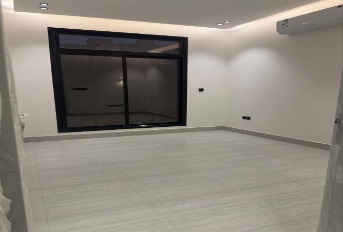 258681 - Property Image 3