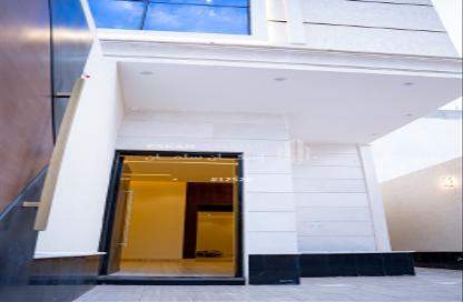 Apartment - 5 Bedrooms - 4 Bathrooms for sale in Ar Rimal - Riyadh - Ar Riyadh