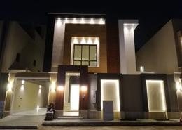 شقة - 5 غرف نوم - 6 حمامات for للبيع in حي المونسية - شرق الرياض - الرياض