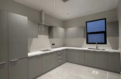 Apartment - 3 Bedrooms - 4 Bathrooms for rent in Qurtubah - Riyadh - Ar Riyadh