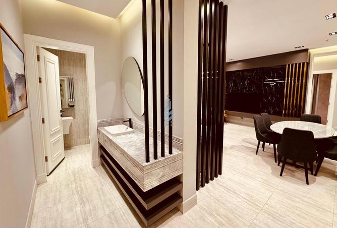 257056 - Property Image 2