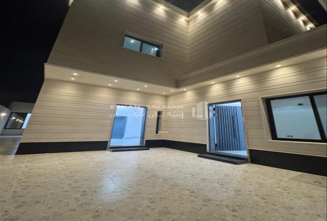 253544 - Property Image 2
