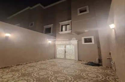 Apartment - 6 Bedrooms - 5 Bathrooms for sale in Taybah - Ad Dammam - Eastern