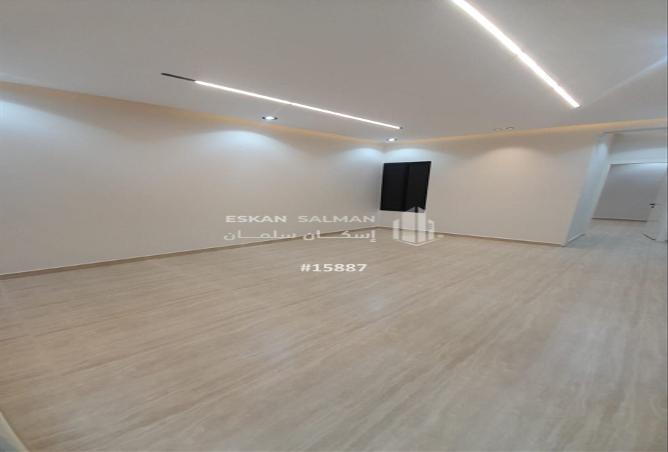 255706 - Property Image 3