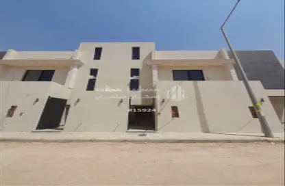 Apartment - 4 Bedrooms - 2 Bathrooms for sale in Al Janadriyah - Riyadh - Ar Riyadh