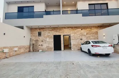 Full Floor - 3 Bedrooms - 3 Bathrooms for sale in Al Janadriyah - Riyadh - Ar Riyadh