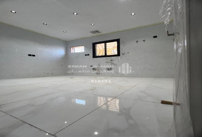 254408 - Property Image 3