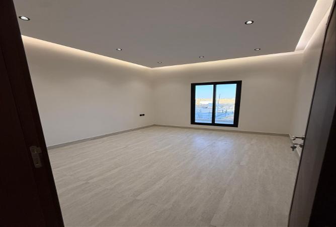 258823 - Property Image 3