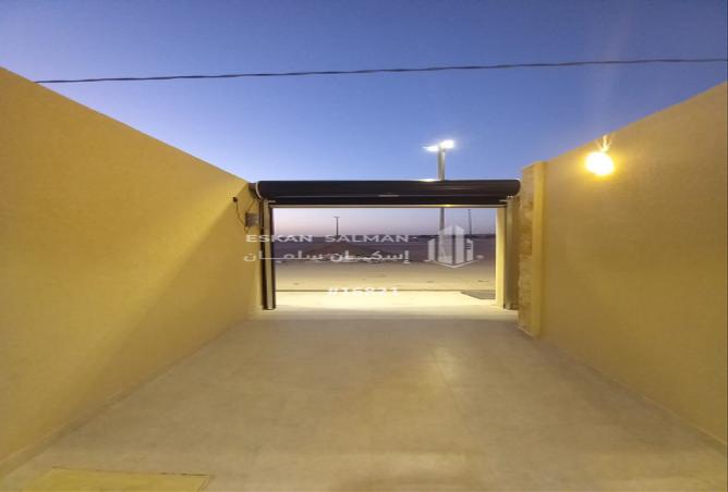 256846 - Property Image 2