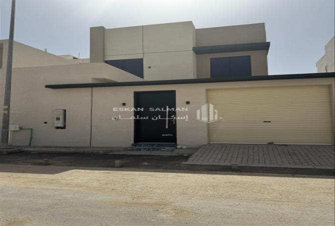 251926 - Property Image 2