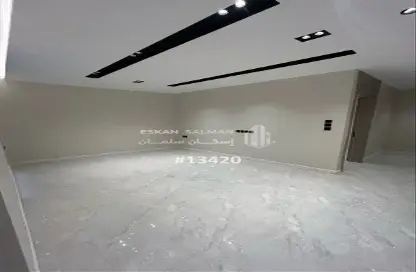 Apartment - 5 Bedrooms - 3 Bathrooms for sale in Ar Rawabi - Madinah - Al Madinah Al Munawwarah
